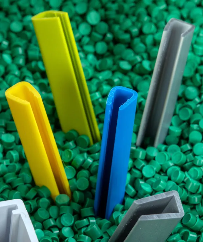 PROFILS TECHNIQUES INDUSTRIELS